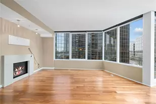 10700 NE 4th St, Bellevue, WA 98004 - Photo 4