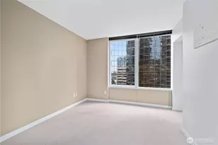 10700 NE 4th St, Bellevue, WA 98004 - Photo 10