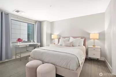 820 Blanchard Street #910, Seattle, WA 98121 - Photo 14