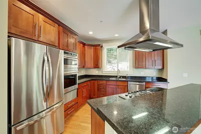 11408 99th Place NE #6, Kirkland, WA 98033 - Photo 12