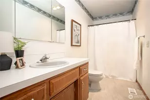 6830 Golf View Dr, Lynden, WA 98264 - Photo 24