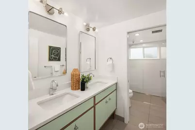 12536 SE 15th Street, Bellevue, WA 98005 - Photo 26