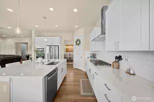 20710 156th St E, Bonney Lake, WA 98391 - Photo 14
