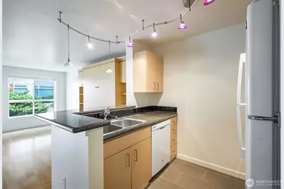 108 5th Avenue S #720, Seattle, WA 98104 - Photo 8
