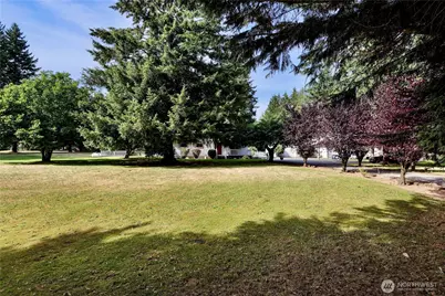 2440 Birch Bay Lynden Road, Custer, WA 98240 - Photo 32
