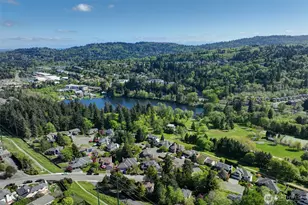 8211 128th Ave SE, Newcastle, WA 98056 - Photo 34