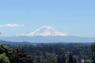8211 128th Ave SE, Newcastle, WA 98056 - Photo 2