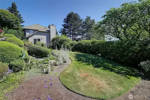 8211 128th Ave SE, Newcastle, WA 98056 - Photo 28