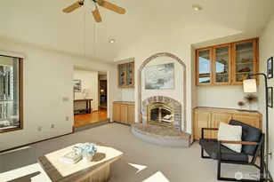 8211 128th Ave SE, Newcastle, WA 98056 - Photo 6