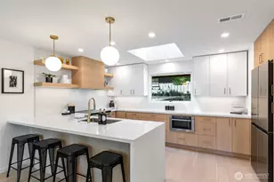 9001 28th Ave NW, Seattle, WA 98117 - Photo 10