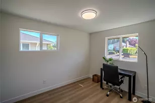 7716 S Mission Dr, Seattle, WA 98178 - Photo 22