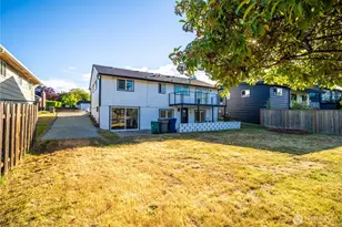 7716 S Mission Dr, Seattle, WA 98178 - Photo 36