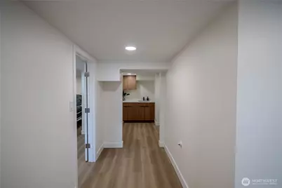 7716 S Mission Drive, Seattle, WA 98178 - Photo 28