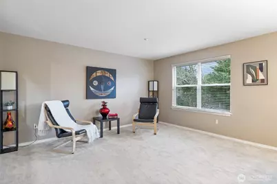 4423 Providence Point Place SE #2628, Issaquah, WA 98029 - Photo 4