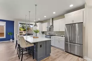19724 Meridian Pl W, Bothell, WA 98012 - Photo 10
