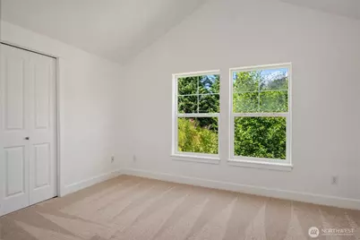 2755 SW Sylvan Heights Drive, Seattle, WA 98106 - Photo 18