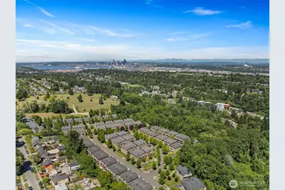 2755 SW Sylvan Heights Drive, Seattle, WA 98106 - Photo 28