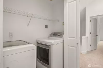 2755 SW Sylvan Heights Drive, Seattle, WA 98106 - Photo 20