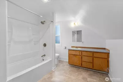 2307 Rockefeller Avenue, Everett, WA 98201 - Photo 12