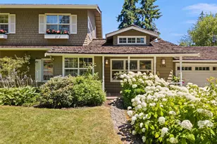 5356 Ruby Pl NE, Bainbridge Island, WA 98110 - Photo 4
