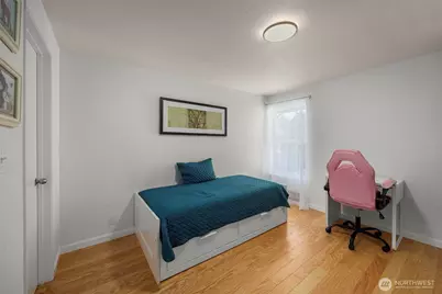4231 NE 5th Street #B203, Renton, WA 98059 - Photo 10