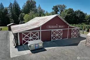 18021 Issaquah-Hobart Road Southeast, Issaquah, WA 98027 - Photo 6