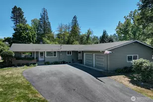 18021 Issaquah-Hobart Road Southeast, Issaquah, WA 98027 - Photo 1