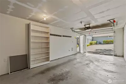 4437 Providence Point Place SE #2631, Issaquah, WA 98029 - Photo 32