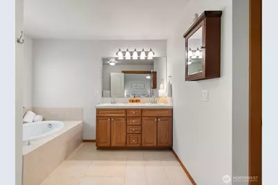 22622 SE 271st Street, Maple Valley, WA 98038 - Photo 18