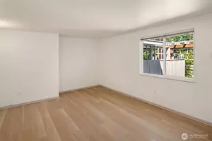 12018 Gibson Rd, Everett, WA 98204 - Photo 6