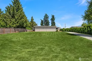 12018 Gibson Rd, Everett, WA 98204 - Photo 20