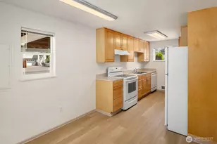 12018 Gibson Rd, Everett, WA 98204 - Photo 24