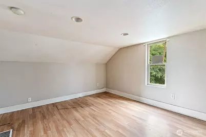 2371 S Yakima Avenue, Tacoma, WA 98405 - Photo 12