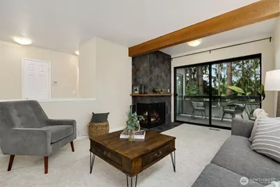 3517 109th Place NE #4, Bellevue, WA 98004 - Photo 4
