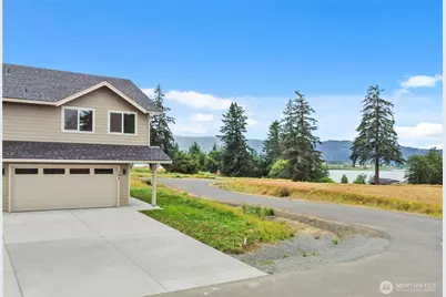 19 B Anchor Way Loop, Cathlamet, WA 98612 - Photo 2