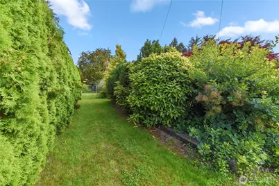 305 W Bennett Street, Sedro Woolley, WA 98284 - Photo 14