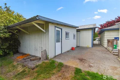 305 W Bennett Street, Sedro Woolley, WA 98284 - Photo 36