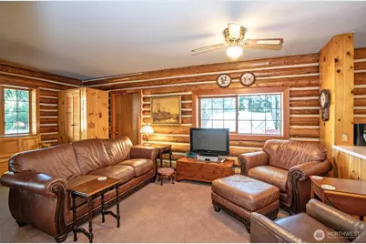 879 9th Ave, Fox Island, WA 98333 - Photo 4
