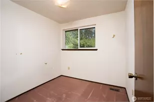10907 E 151st St, Puyallup, WA 98374 - Photo 18