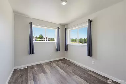 402 Orting Avenue NW, Orting, WA 98360 - Photo 20