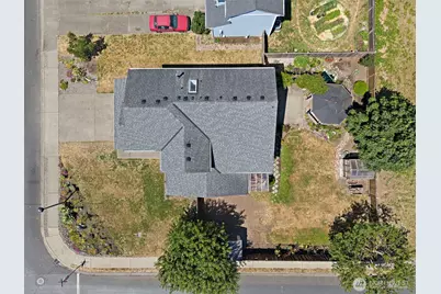 402 Orting Avenue NW, Orting, WA 98360 - Photo 36