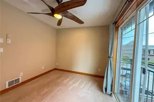 2325 Franklin Ave E, Seattle, WA 98102 - Photo 14
