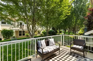 12140 NE 24th St, Bellevue, WA 98005 - Photo 22