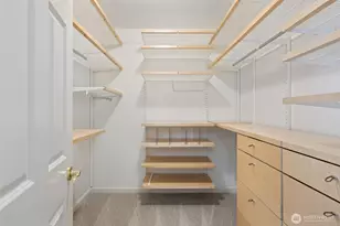 12140 NE 24th St, Bellevue, WA 98005 - Photo 14