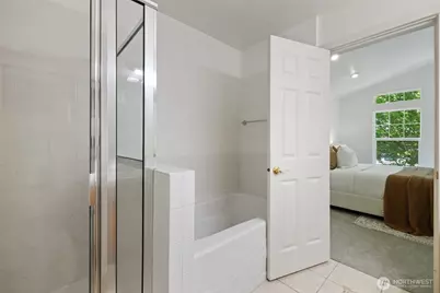 12140 NE 24th Street #102, Bellevue, WA 98005 - Photo 16