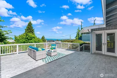 6531 37th Avenue SW, Seattle, WA 98126 - Photo 8