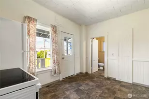 1417 N Garden St, Bellingham, WA 98225 - Photo 10