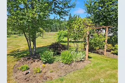 106 Maulwee Drive, Silver Creek, WA 98585 - Photo 36