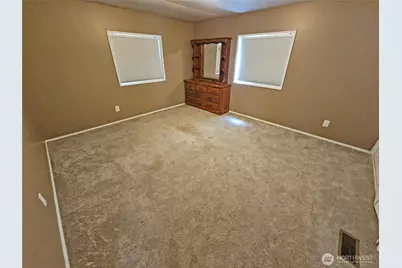 106 Maulwee Drive, Silver Creek, WA 98585 - Photo 16