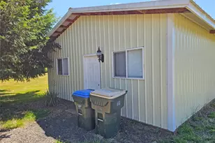 106 Maulwee Dr, Silver Creek, WA 98585 - Photo 24